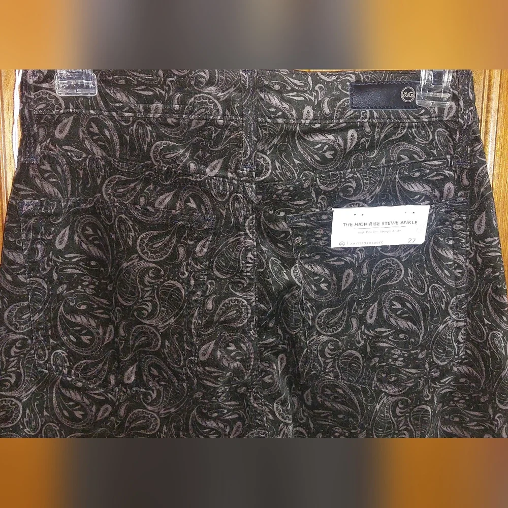 Anthropologie AG The Stevie Velvet High Rise Skinny Jeans Paisley Print - Picture 11 of 12